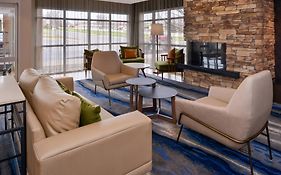 Fairfield Inn & Suites By Marriott  3*